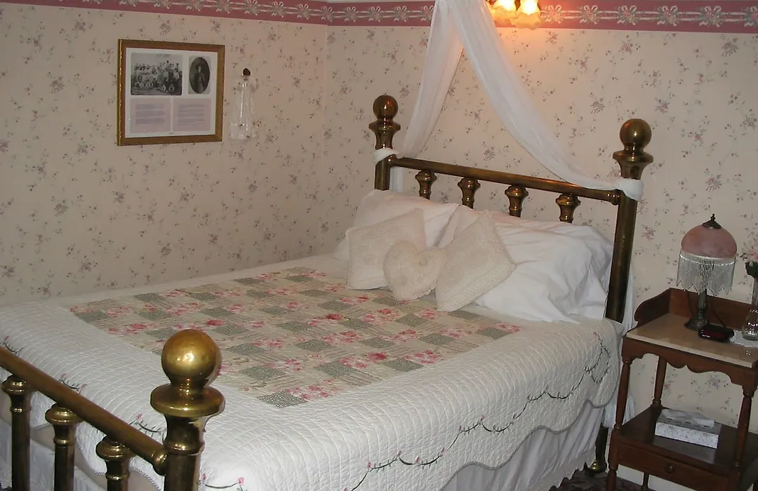 Prospect Historic Hotel-Motel & Dinner House-1